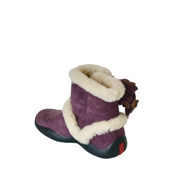 NIB AUTHENTIC PRADA SHEARLING GIRLS BOOTS - Picture 4 of 7